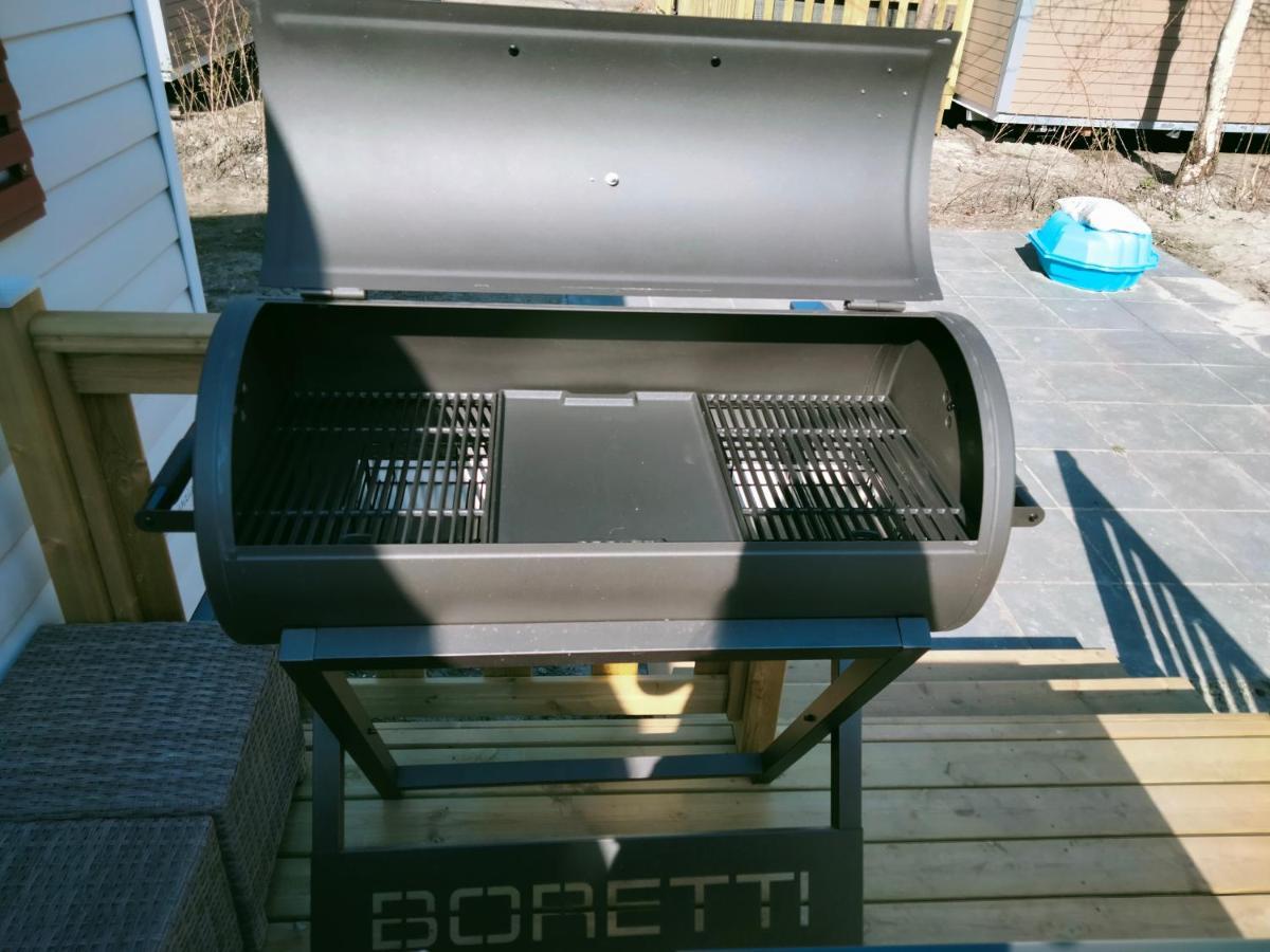 Bj Chalets - Robbengat 85 - Gezellige Chalet Op Vakantiepark Lauwersoog! Vroege Incheck! Met Airco! Eksteriør bilde